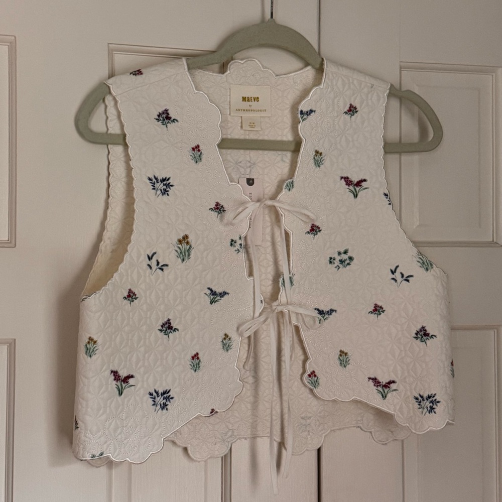 Anthropologie Quilted Floral Embroidered Vest Top